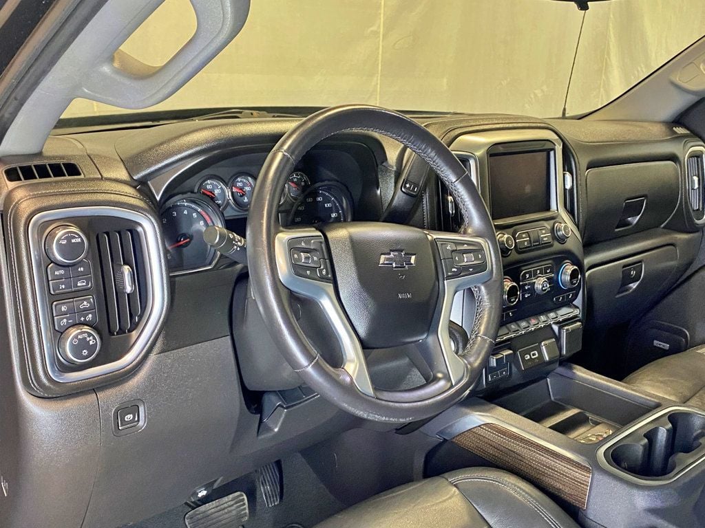 2020 Chevrolet Silverado 1500 4WD Crew Cab 147" RST - 23006269 - 22
