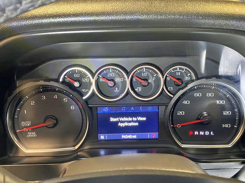 2020 Chevrolet Silverado 1500 4WD Crew Cab 147" RST - 23006269 - 29