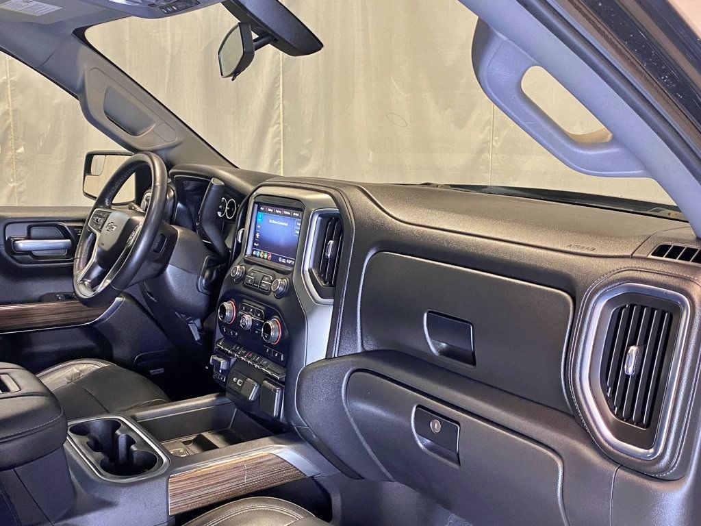 2020 Chevrolet Silverado 1500 4WD Crew Cab 147" RST - 23006269 - 42