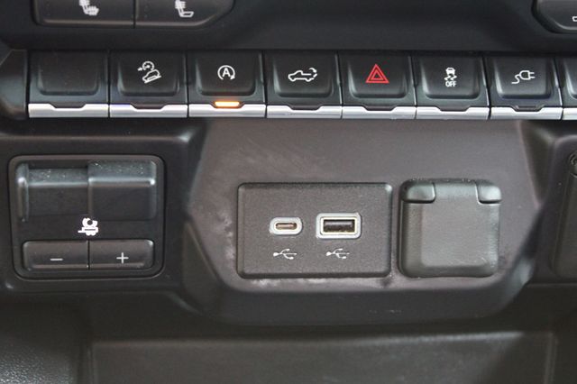 2020 Chevrolet Silverado 1500 4WD Crew Cab 147" RST - 22922743 - 22