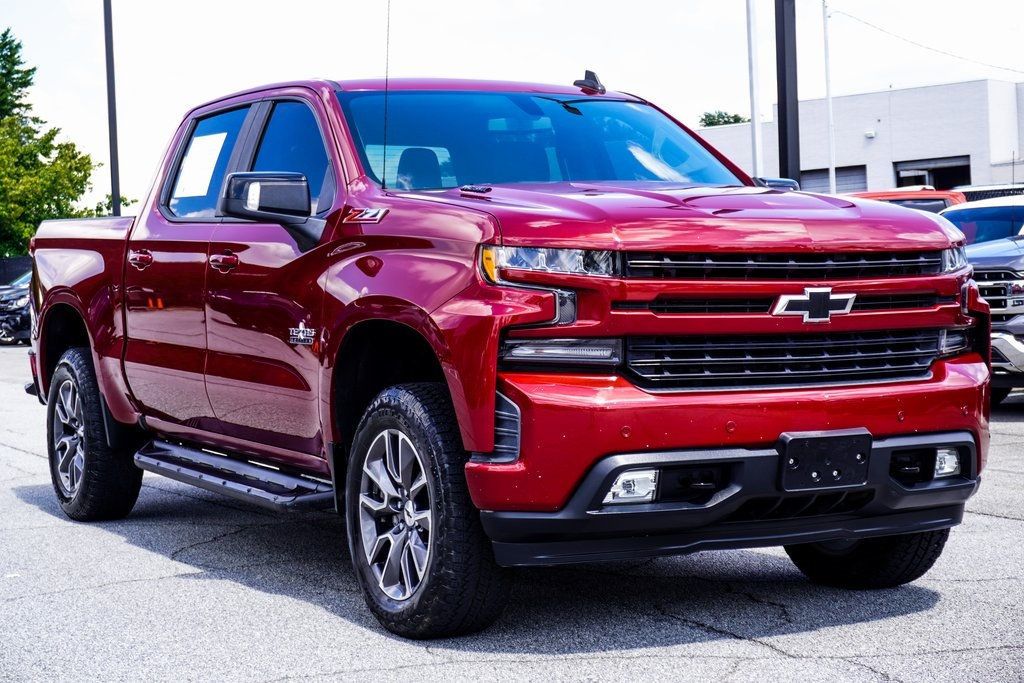 2020 Chevrolet Silverado 1500 RST photo 3