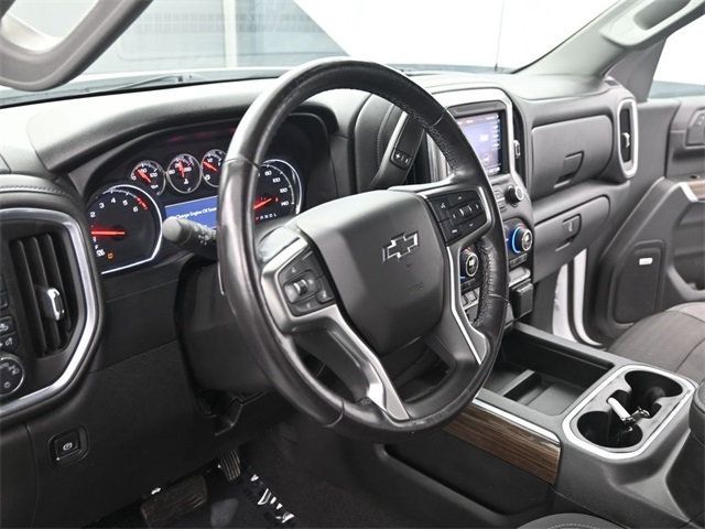 2020 Chevrolet Silverado 1500 RST photo 4