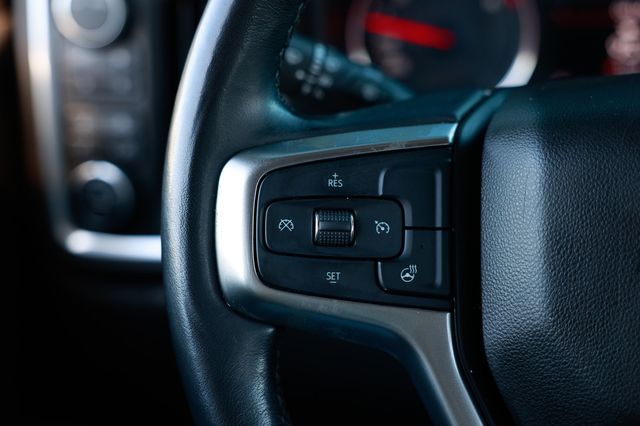 2020 Chevrolet Silverado 1500 4WD Crew Cab 147" RST - 22945384 - 27