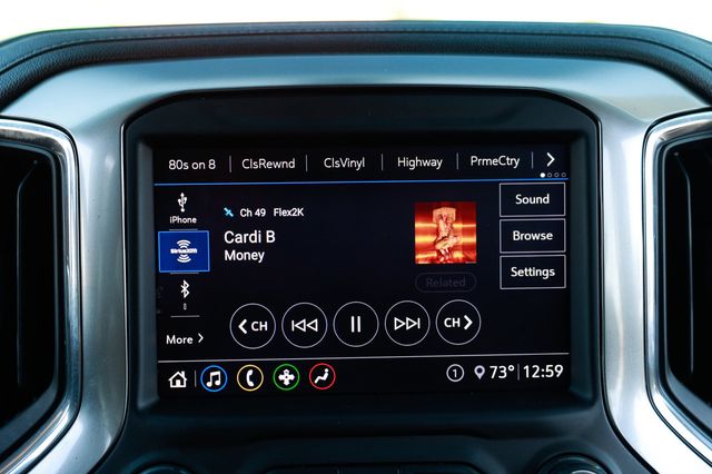 2020 Chevrolet Silverado 1500 4WD Crew Cab 147" RST - 22945384 - 37