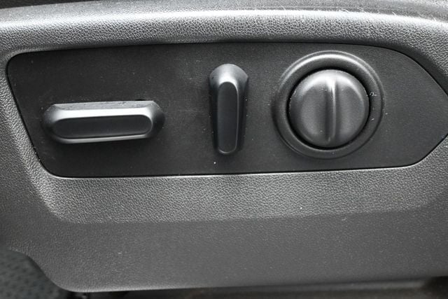 2020 Chevrolet Silverado 1500 4WD Crew Cab 157" RST - 23066072 - 9
