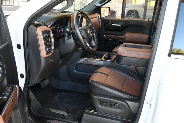 2020 Chevrolet Silverado 1500 4WD Crew Cab High Country W/Borla Performance Exhaust - 22975543 - 37