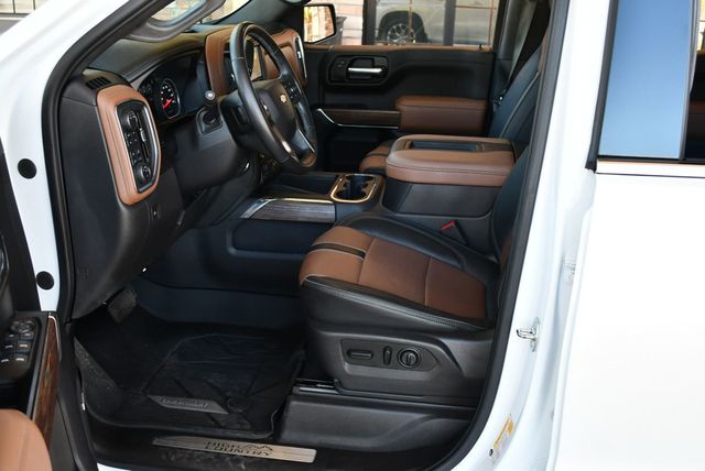 2020 Chevrolet Silverado 1500 4WD Crew Cab High Country W/Borla Performance Exhaust - 22975543 - 38