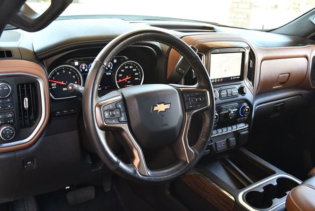 2020 Chevrolet Silverado 1500 4WD Crew Cab High Country W/Borla Performance Exhaust - 22975543 - 45