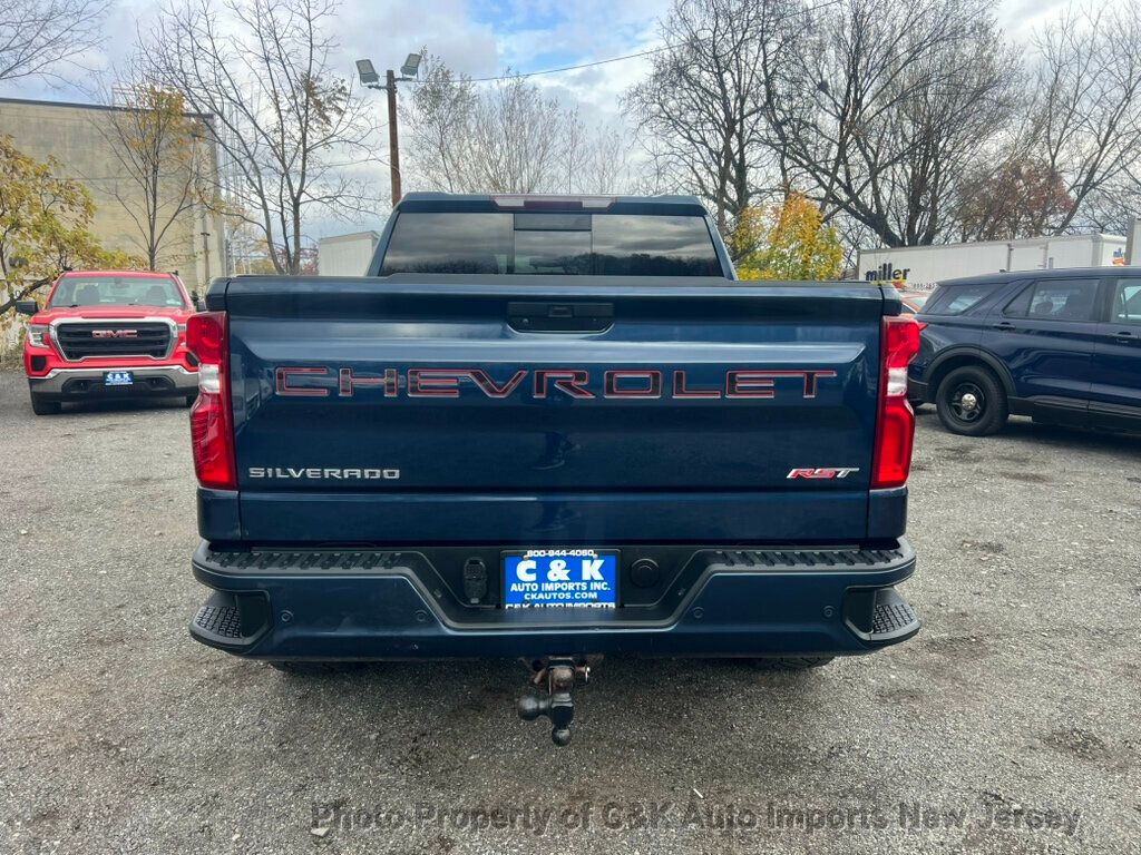 2020 Chevrolet Silverado 1500 RST photo 3