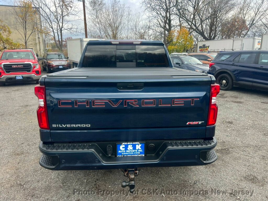 2020 Chevrolet Silverado 1500 RST photo 4