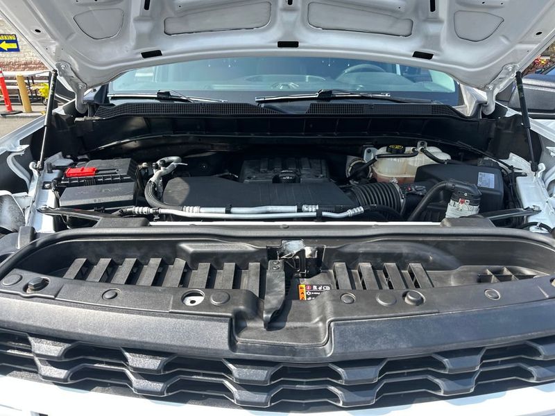 2020 Chevrolet Silverado 1500 4WD Double Cab 147" Custom - 22977631 - 20