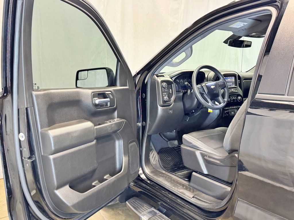 2020 Chevrolet Silverado 1500 4WD Double Cab 147" Custom - 23032163 - 14