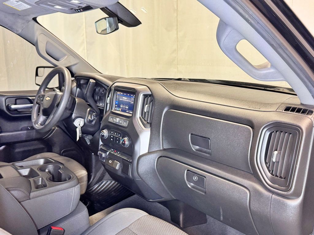 2020 Chevrolet Silverado 1500 4WD Double Cab 147" Custom - 23032163 - 21