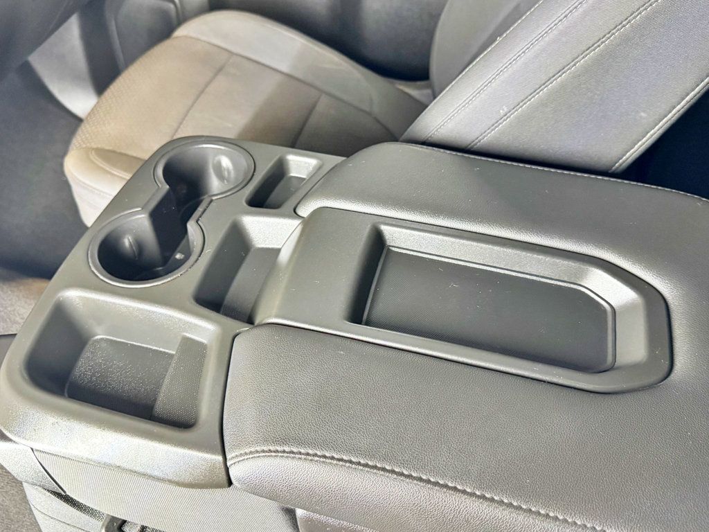 2020 Chevrolet Silverado 1500 4WD Double Cab 147" Custom - 23032163 - 27