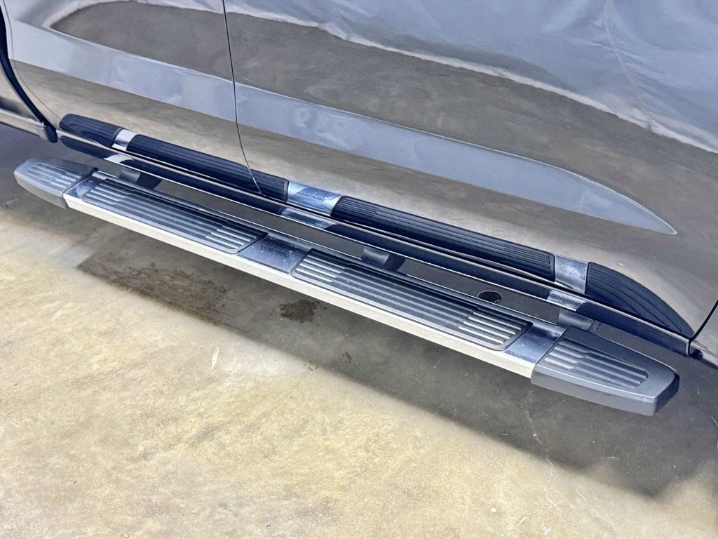 2020 Chevrolet Silverado 1500 4WD Double Cab 147" Custom - 23032163 - 4