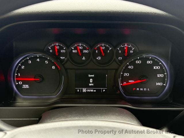 2020 Chevrolet Silverado 1500 4WD Double Cab 147" Custom - 23008383 - 19