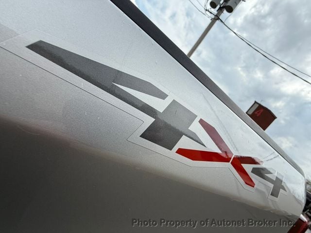 2020 Chevrolet Silverado 1500 4WD Double Cab 147" Custom - 23008383 - 28