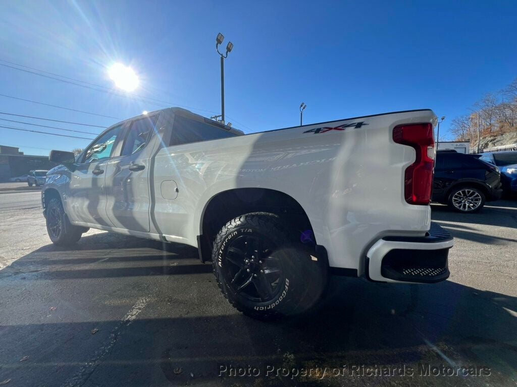 2020 Chevrolet Silverado 1500 4WD Double Cab 147" Custom - 22675973 - 9