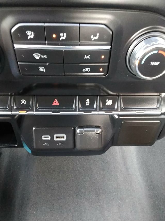 2020 Chevrolet Silverado 1500 4WD Double Cab 147" LT - 22921538 - 19