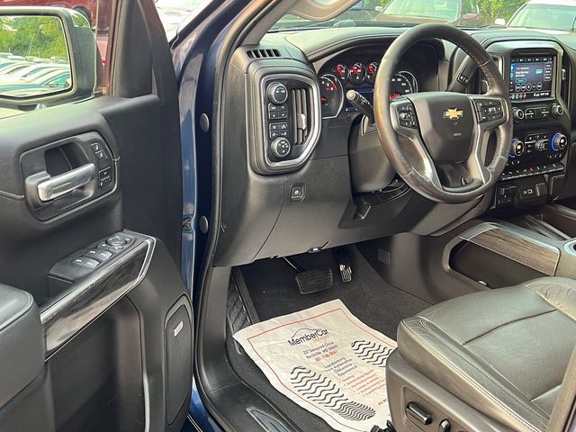 2020 Chevrolet Silverado 1500 4WD Double Cab 147" LTZ - 23061483 - 9