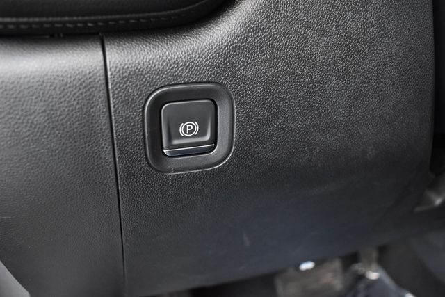 2020 Chevrolet Silverado 1500 4WD Double Cab 147" RST - 22875567 - 12