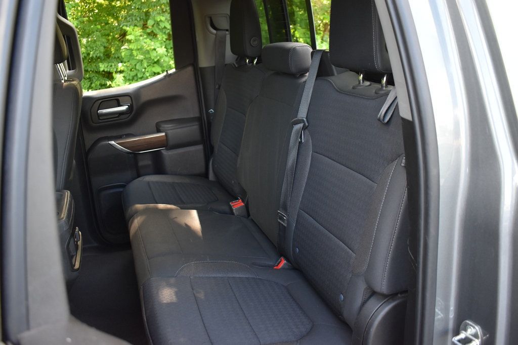 2020 Chevrolet Silverado 1500 RST photo 4