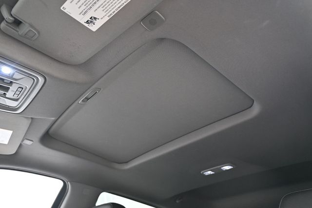 2020 Chevrolet Silverado 1500 4x4 Crew Cab LT Trail Boss - 23044616 - 18