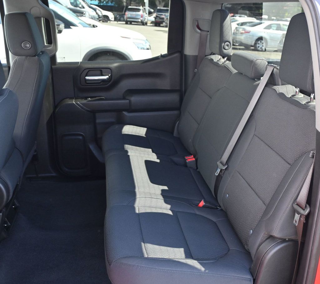 Chevrolet Silverado photo 13
