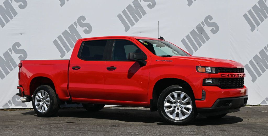 Chevrolet Silverado photo 3