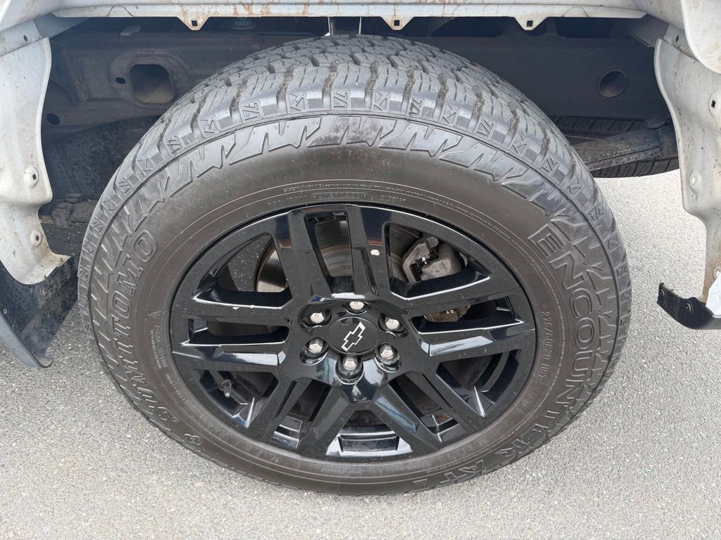2020 Chevrolet Silverado 1500 Custom - 23056430 - 12