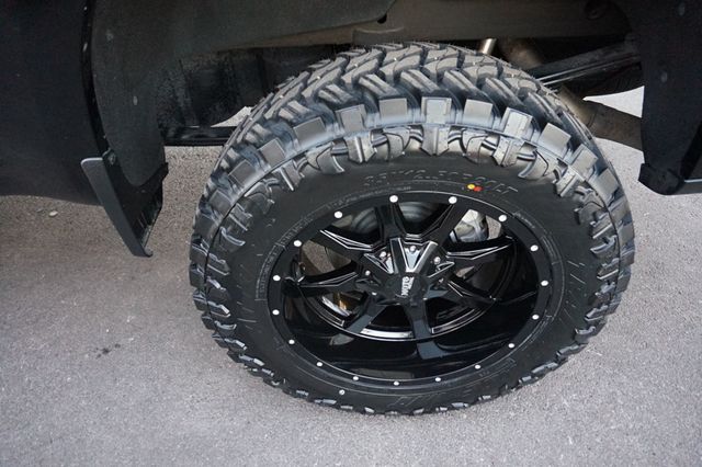 2020 Chevrolet Silverado 1500 LIFTED, LTZ, 4X4, RUNNING BOARDS, TONNEAU BED COVER - 22941724 - 12