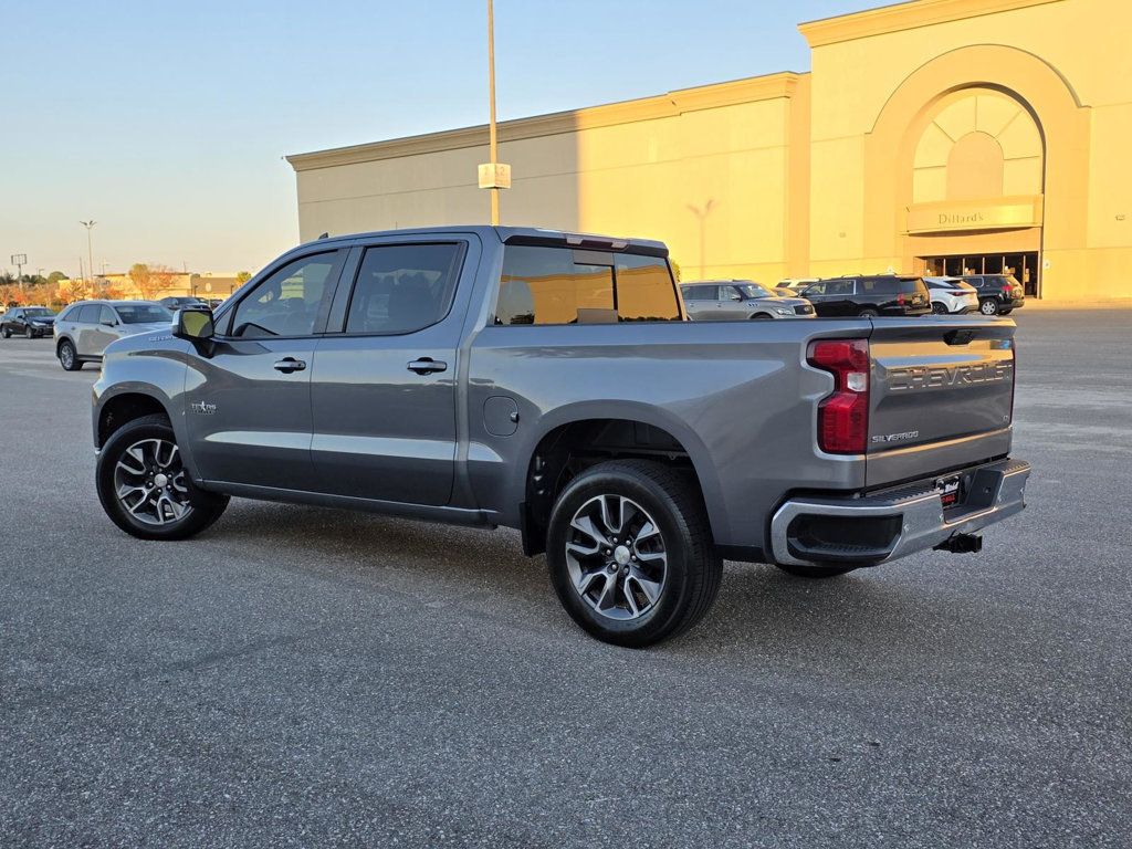 2020 Chevrolet Silverado 1500 LT photo 4