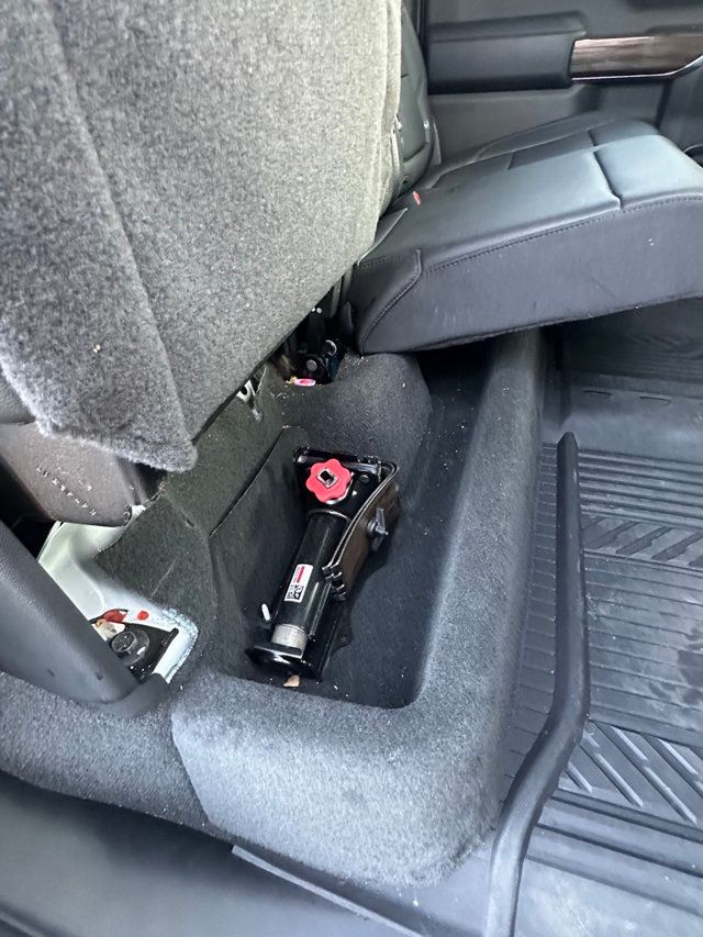 2020 Chevrolet Silverado 1500 LT - 22995809 - 14