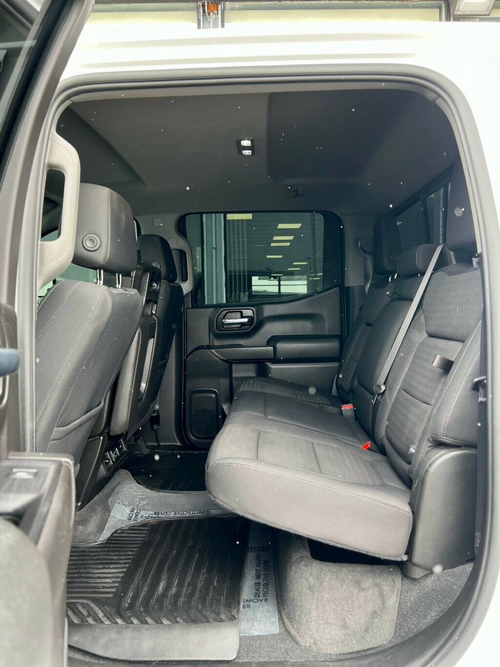 2020 Chevrolet Silverado 1500 LT - 22985404 - 16