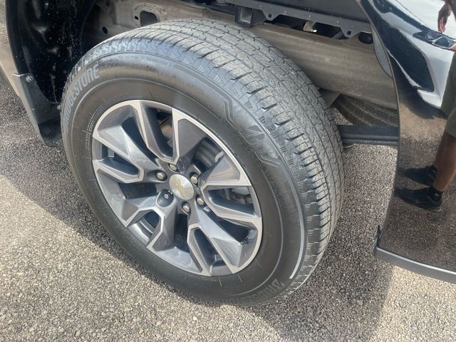 2020 Chevrolet Silverado 1500 LT 4x2 4dr Crew Cab 5.8 ft. SB - 22140877 - 20