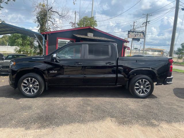 2020 Chevrolet Silverado 1500 LT 4x2 4dr Crew Cab 5.8 ft. SB - 22140877 - 3