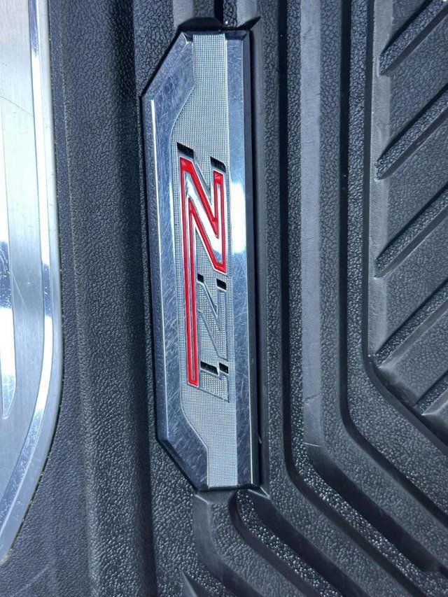 2020 Chevrolet Silverado 1500 LT Trail Boss 4x4 4dr Crew Cab 5.8 ft. SB - 23036772 - 43