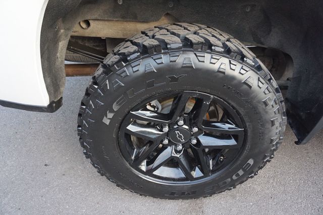 2020 Chevrolet Silverado 1500 LT TRAIL BOSS, 4X4, PREMIUM WHEELS, RUNNING BOARDS, TOW PKG - 22966865 - 14