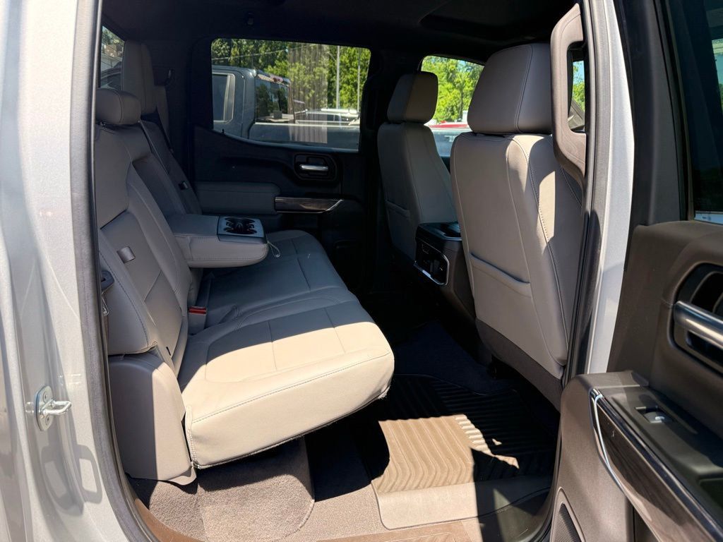 2020 Chevrolet Silverado 1500 LTZ - 23034435 - 19