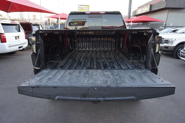 2020 Chevrolet Silverado 1500 LTZ, 4X4, RUNNING BOARDS, LIFTED, TONNEAU BED COVER - 22941724 - 7