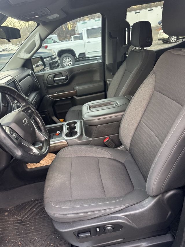 2020 Chevrolet Silverado 1500 RST - 22954824 - 19