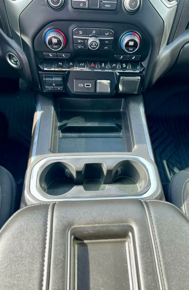 2020 Chevrolet Silverado 1500 RST - 22985723 - 32