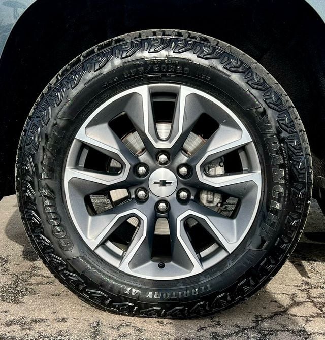 2020 Chevrolet Silverado 1500 RST - 22985723 - 34