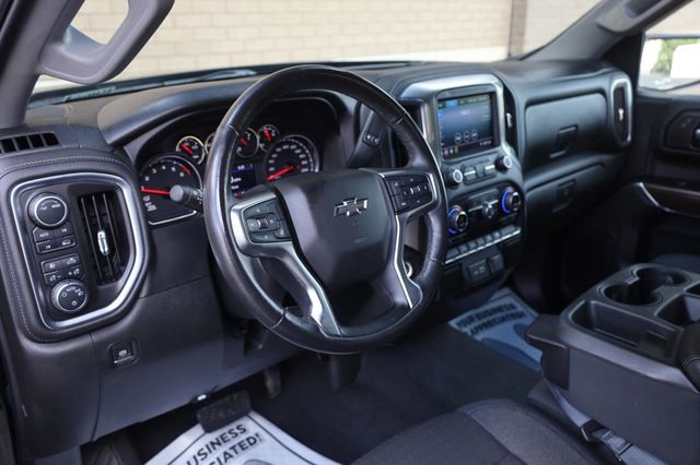 2020 Chevrolet Silverado 1500 RST - 23043496 - 10