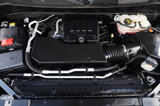 2020 Chevrolet Silverado 1500 RST - 23043496 - 8