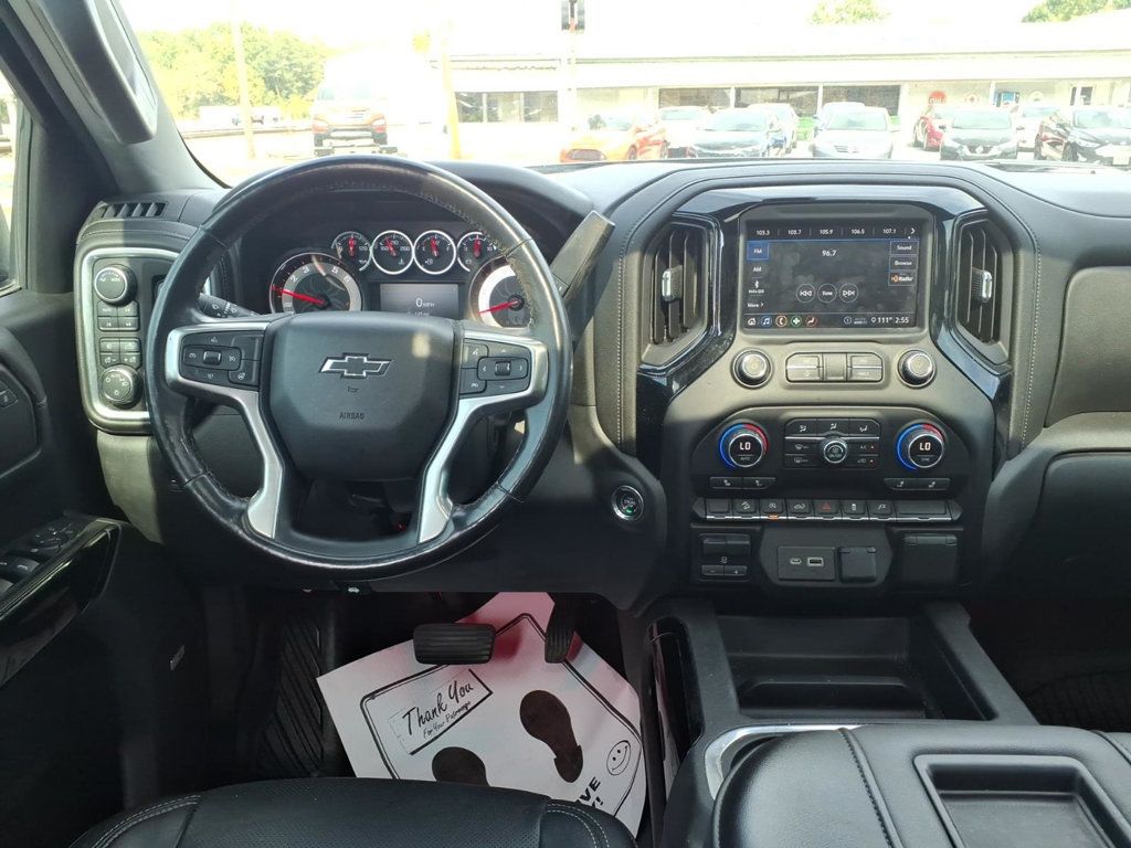 2020 Chevrolet Silverado 1500 RST Pickup 4D 5 3/4 ft - 23084329 - 15