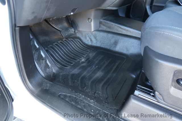 2020 Chevrolet Silverado 1500 Silverado 1500 2WD Crew Cab - 22944752 - 11