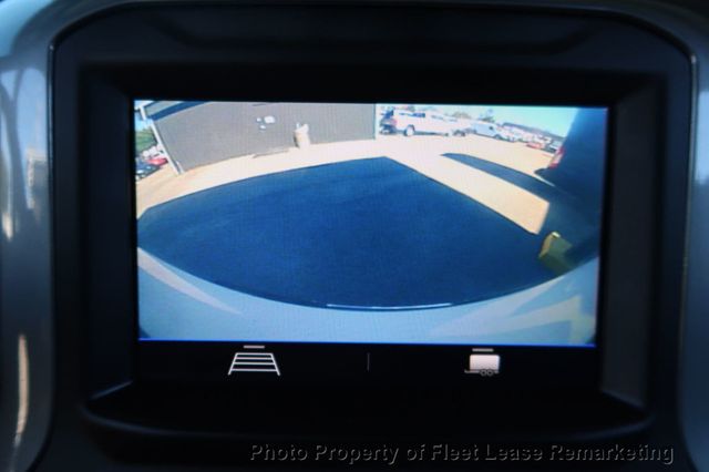 2020 Chevrolet Silverado 1500 Silverado 1500 2WD Crew Cab - 22944752 - 32