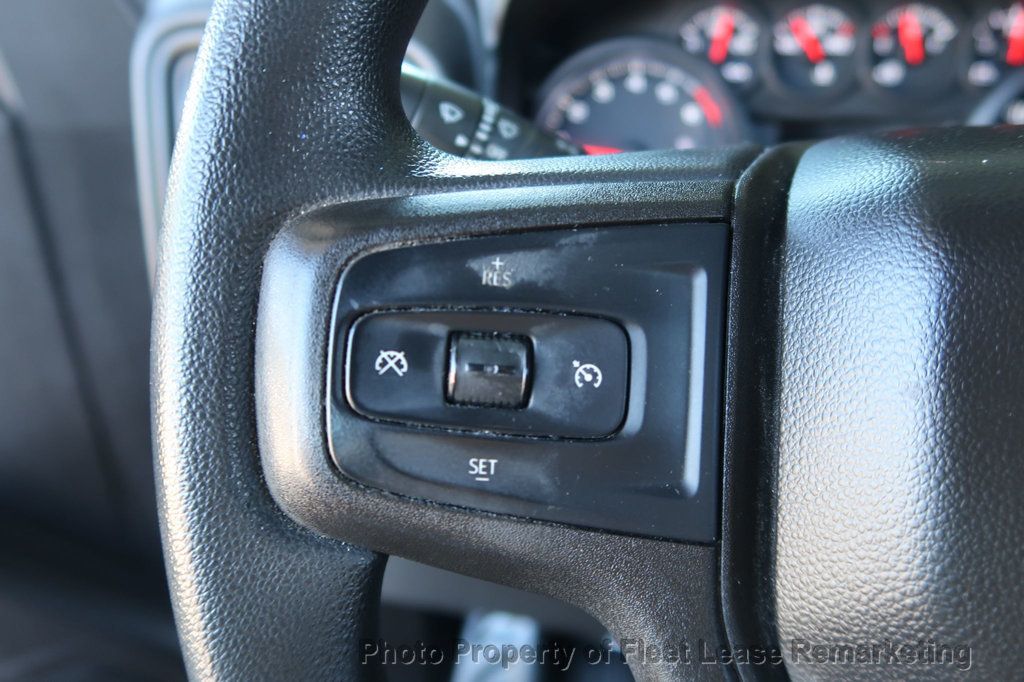 2020 Chevrolet Silverado 1500 Silverado 1500 2WD Crew Cab - 22944752 - 34