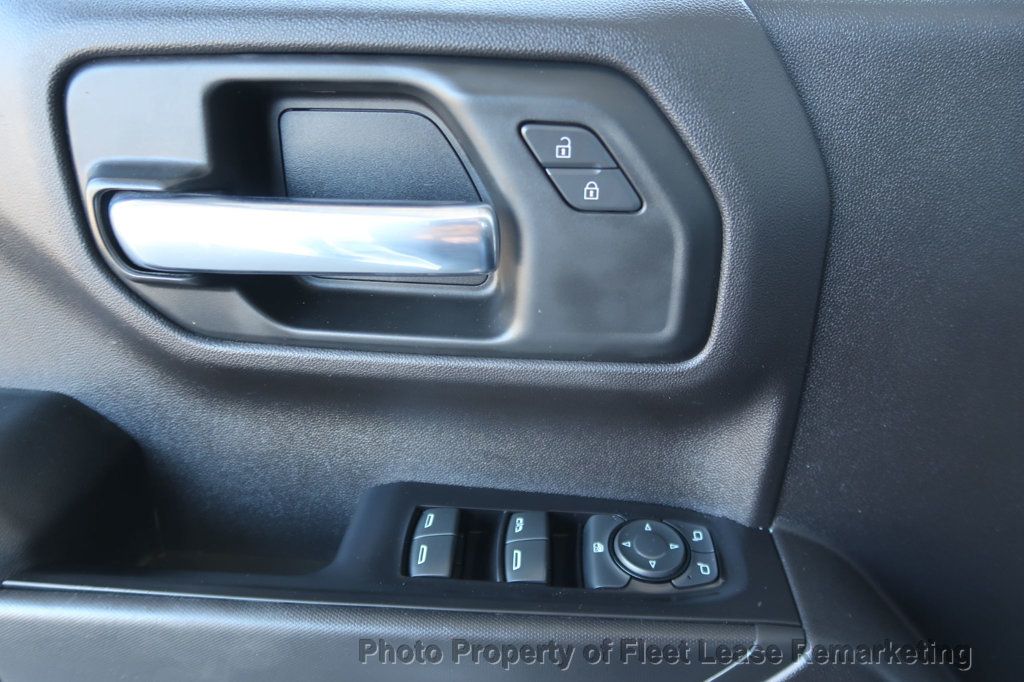 2020 Chevrolet Silverado 1500 Silverado 1500 2WD Crew Cab - 22944752 - 36